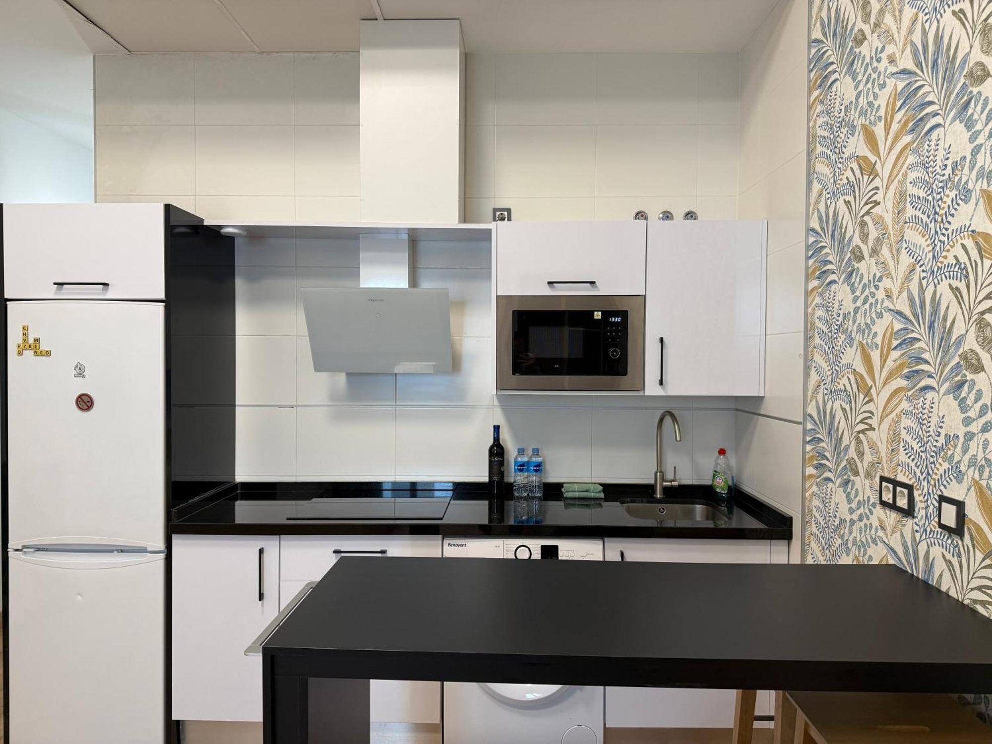 Lovely Studio In The Heart Of Malaga Free Swimming Pool Zewnętrze zdjęcie